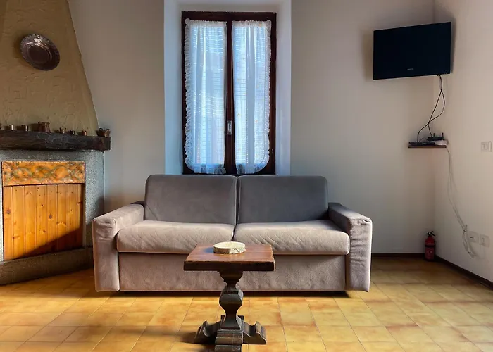 Breva, Loft Tra Gli Ulivi Ed Il 公寓 贝拉焦